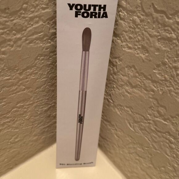 Youthforia 201 Blending Brush Multiuse Eyes Eyeshadow Contour Highlight Blush - Picture 5 of 5